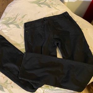 Black Gold Sign low cut jeans size 29
